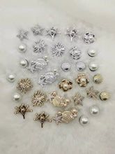 Load image into Gallery viewer, 16PCS Golden Silvery Ocean Starfish Shell ABS Shoe Charms DIY Accessories Bling Rhinestone Seaweed Shoe Buckles Decorations Flower Clogs Shoe Clips
